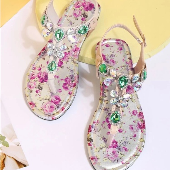 Brand New Shein Sandal never been worn. 5.5 size 37 in Euro. - Picture 1 of 6